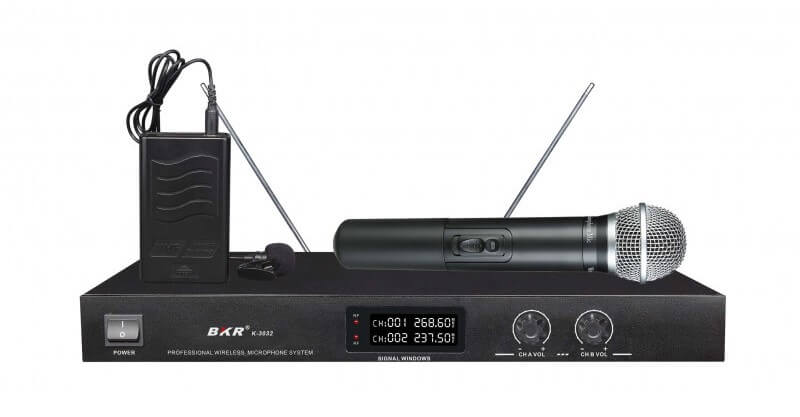 Радиомикрофоны BKR K-3034 (два ручных и два петличных)
