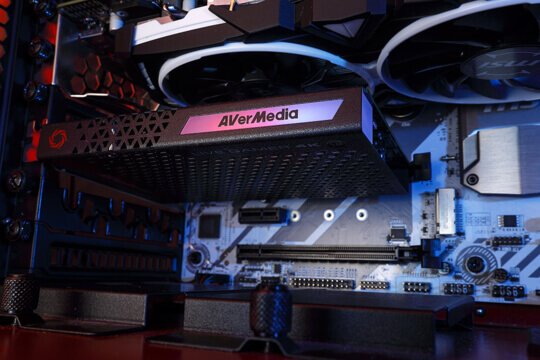 Устройство захвата видео AVerMedia Live Gamer 4K GC573