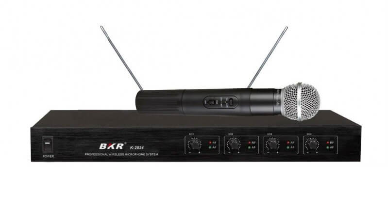 Радиомикрофоны BKR K-2024 (четыре ручных)