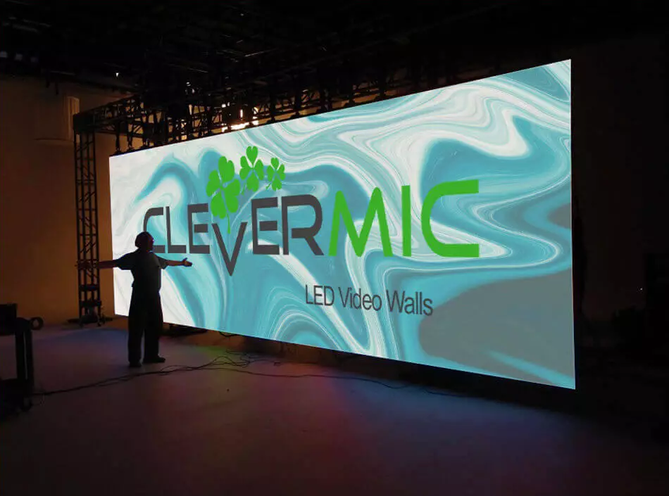 Монтаж установка и пусконаладочные работы видеостен CleverMic